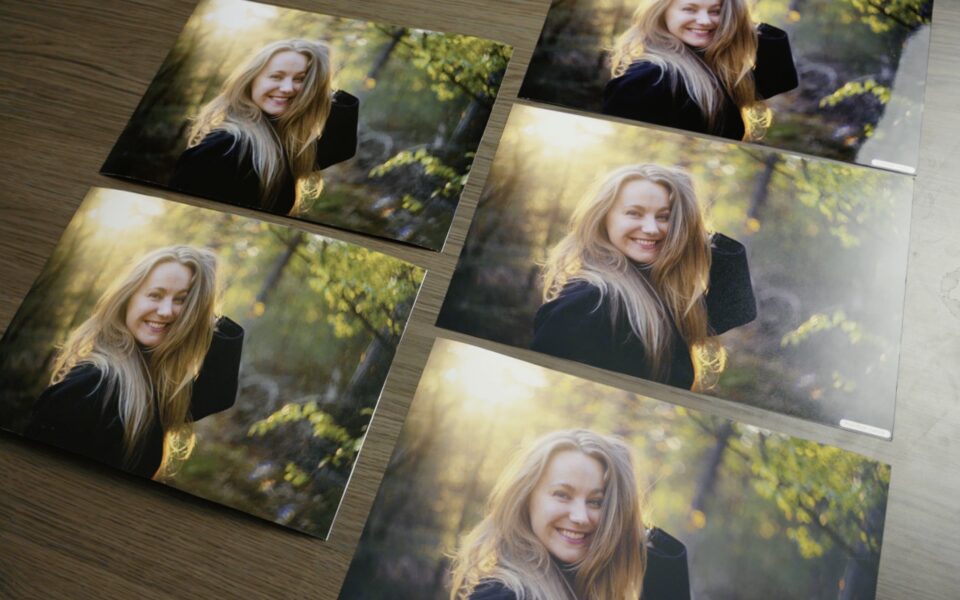 De verschillen worden pas goed zichtbaar als de foto's naast elkaar bekeken worden.