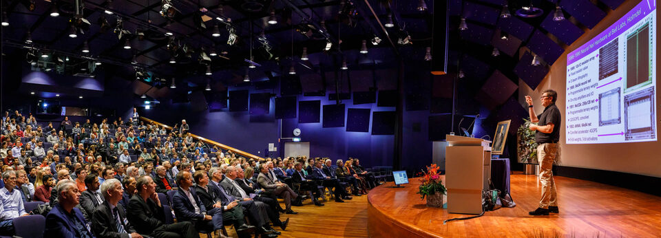 Een presentatie van Yann LeCun. Panorama uit de hand.