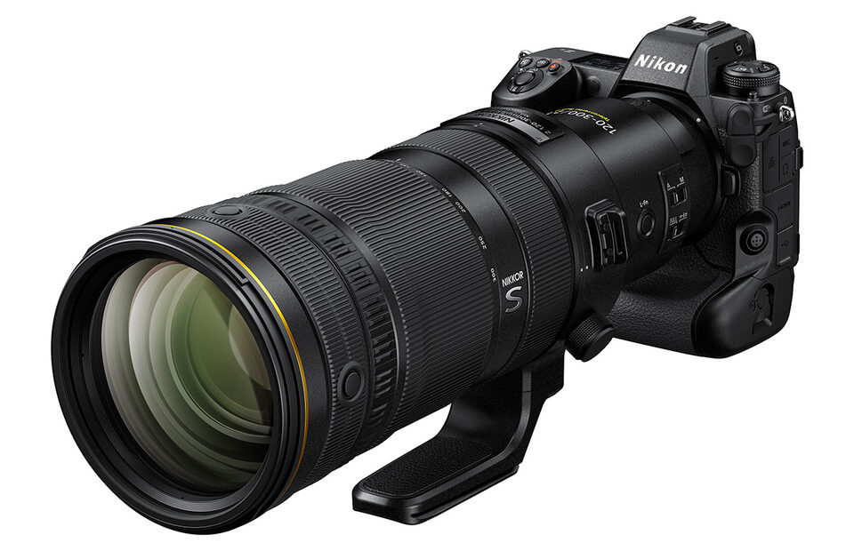 NIKKOR Z 120-300mm f/2.8 TC VR S NIKKOR Z 120-300mm f/2.8 TC VR S